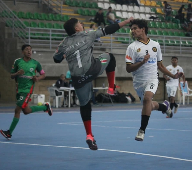 A 25 " DEL FINAL BOYACÁ VENCIÓ A SANTANDER EN ELINTEELIGAS SUB15